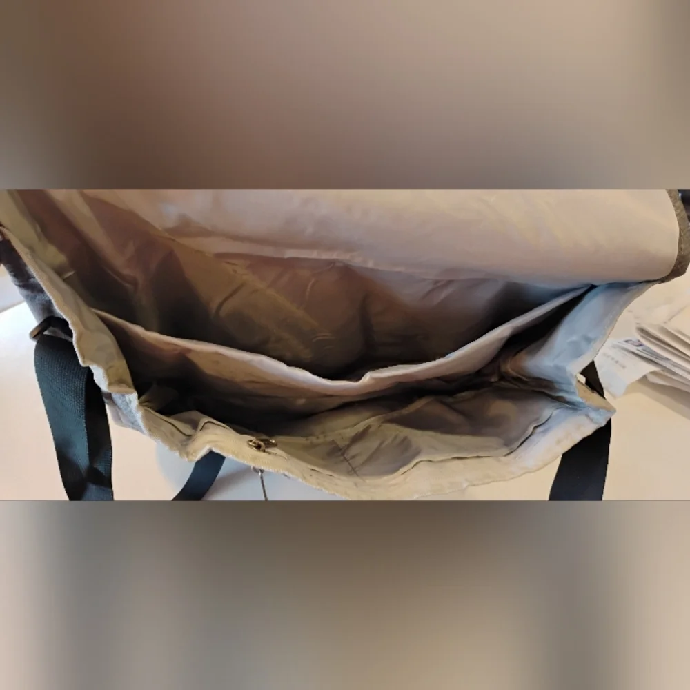 Stylish Gray Messenger Bag